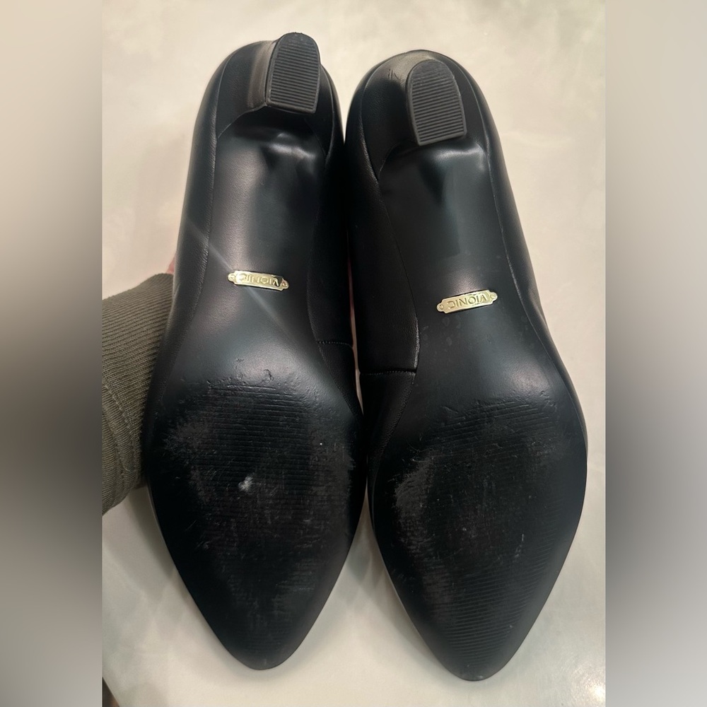 VIONIC heels - Picture 6 of 11